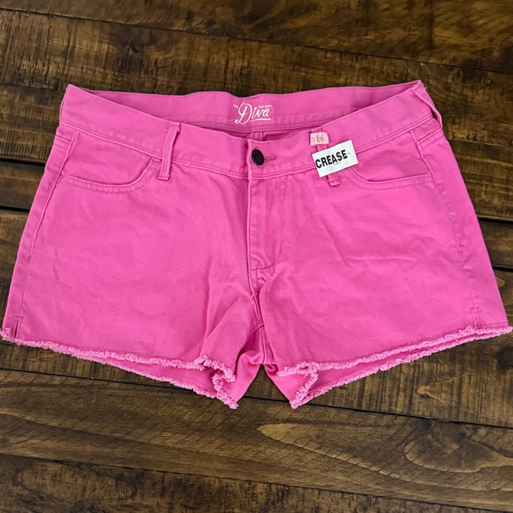Old Navy Diva Women's Vibrant Pink Jean Shorts